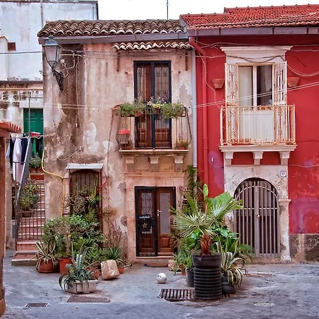 Ortygia * Syracuse