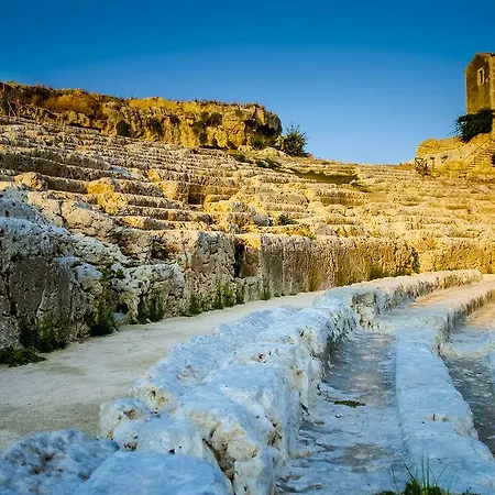 Ortygia * Syracuse